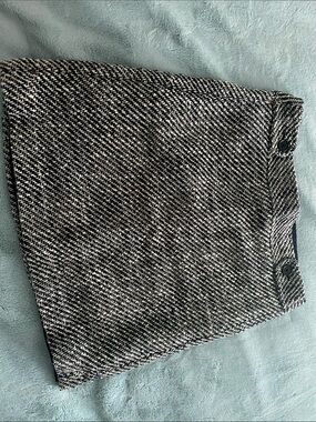LOFT Black Skirt with Subtle Tweed-Trim Waistband